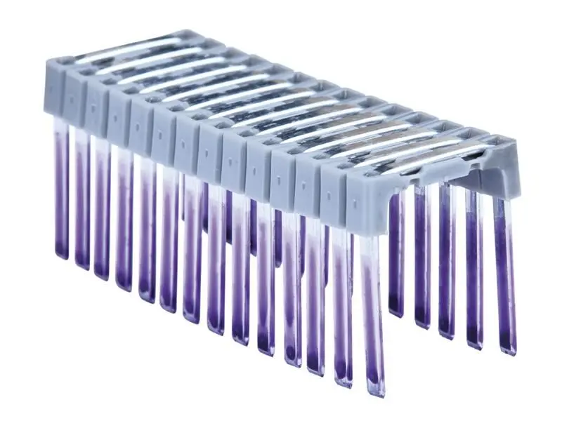 DEWALT Izolované spony na kabely 25mm x 19mm, balení 540 ks