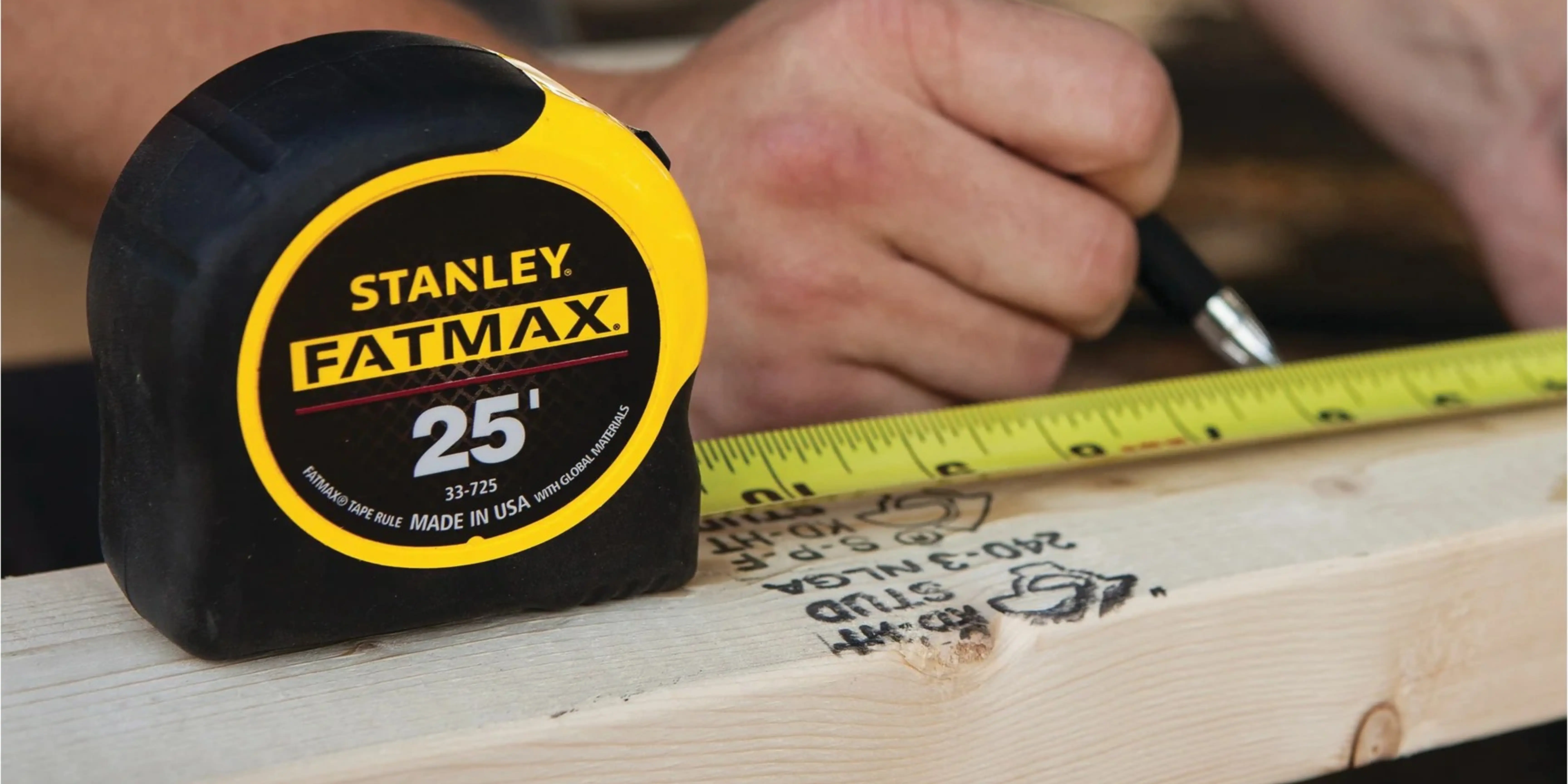 Stanley FatMax Measuring Tapes: Built for Accuracy and Durability