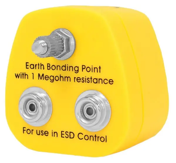 ESD Earth Triple Bonding Plug, 2x Studs & 1x Binding Post (Euro)