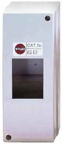 Wylex מארז פלסטיק דו מודול IP40, 153 מ׳׳מ x 60 מ׳׳מ