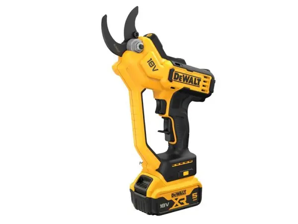DeWALT DCMPP568P1 XR Pruner, 18V, 5.0Ah Li-ion, 38mm Cut