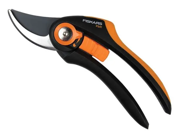 Fiskars P541 Plus Podadera de Bypass Ajustable, Corte de 24mm