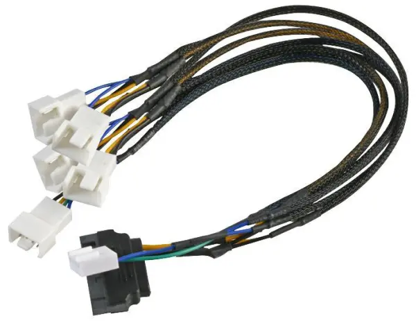 AKASA SATA zu 5x PWM Lüfterverteilerkabel, 45cm