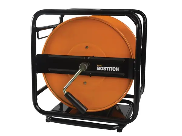 Bostitch CPACK30 - Enrouleur de boyau d'air pivotant 30m