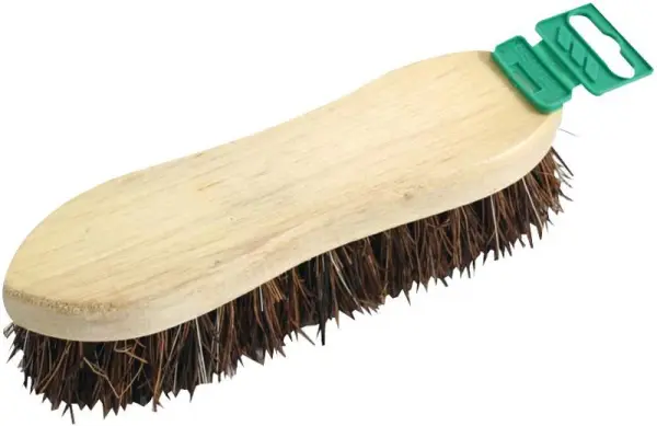 BENTLEY Wooden Scrubbing Brush with Stiff Bristles 200mm