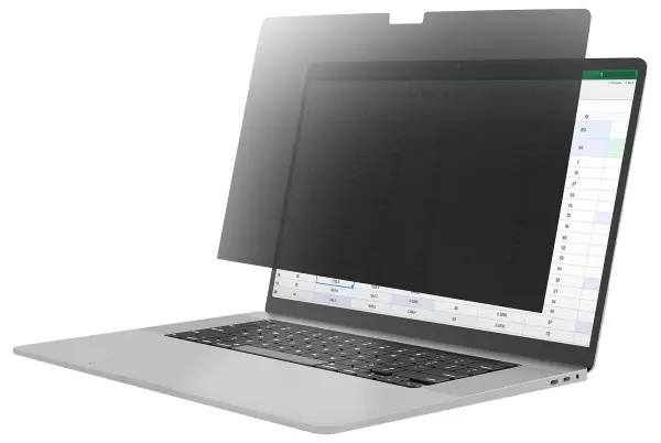 StarTech.com Privacy Filter for 16-inch MacBook Pro 2021 & 2023