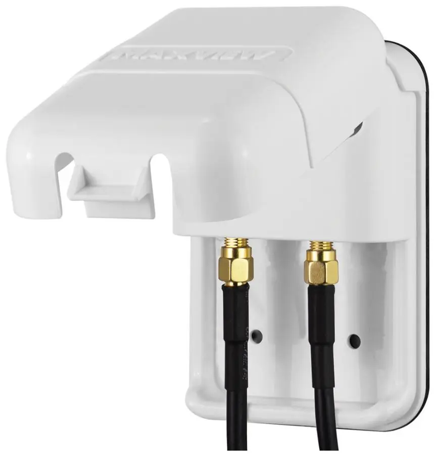 MAXVIEW Twin SMA Weatherproof Socket, White