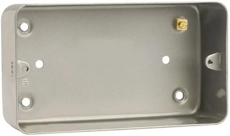 CLICK Scatola Ausiliaria Metallica 2 Gang, 40mm, Morsetti di Terra in Ottone