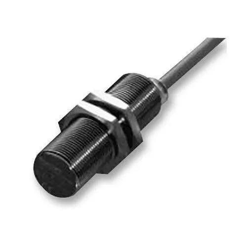 BALLUFF Proximity Switch, PNP - M18