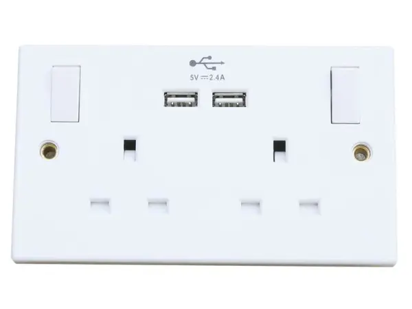 Dencon 2-Gang Switched Socket with 2 USB Ports, 13A