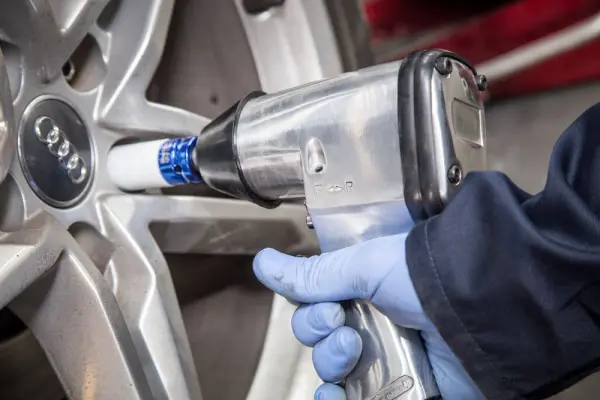 Blue Spot Tools 1/2英寸气动冲击扳手 230磅英尺扭矩