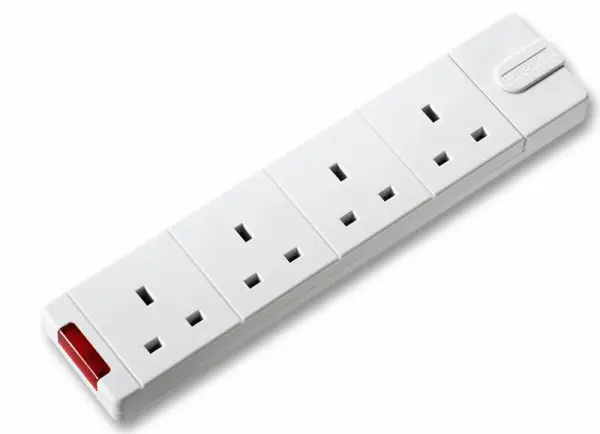 MASTERPLUG 4-Way Rewireable Mains Socket