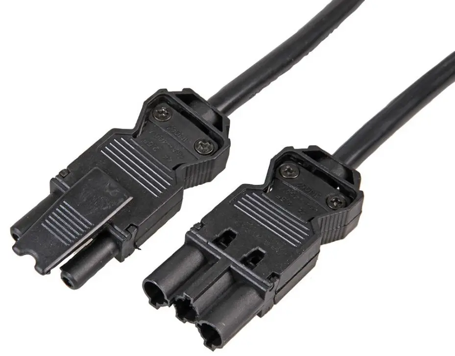 HiLo Wieland GST18 Male to UK Female Lead, Black, 1m