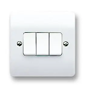 MK Logic Plus 3 Gang 2 Way Light Switch, 10AX White