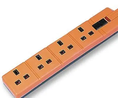 PERMAPLUG Enchufe Múltiple 4 Tomas 13A, Naranja, Industria Pesada