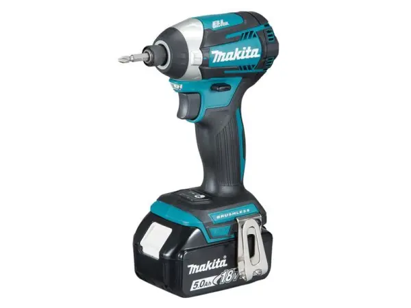 Makita DTD154RTJ Visseuse à chocs sans balais, 18V, 2 x 5.0Ah Li-ion