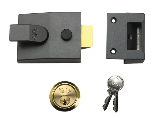 Yale Locks - P89 Deadlock Nightlatch 60mm Backset Brasslux Finish Visi