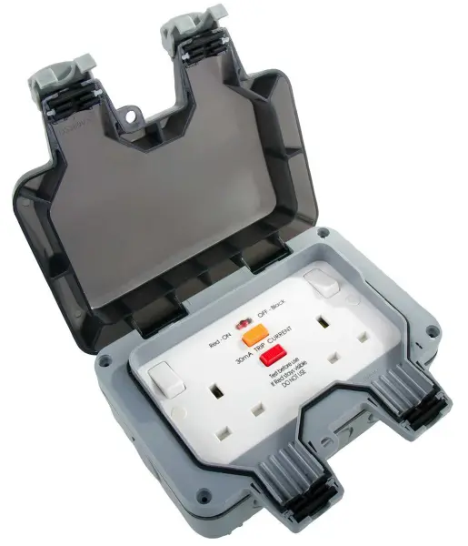 BG Enchufe Exterior 2 Tomas con RCD, IP66