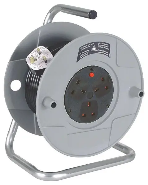 BRENNENSTUHL AK260 25m 3-Socket Cable Reel, 13A