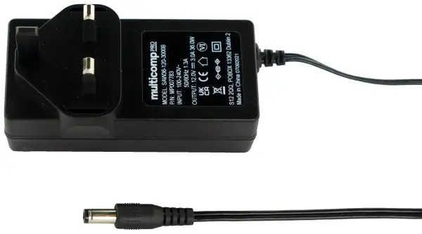 MULTICOMP PRO UK Plug AC/DC Power Supply, 2.1mm DC Plug - 5V 4A 36W