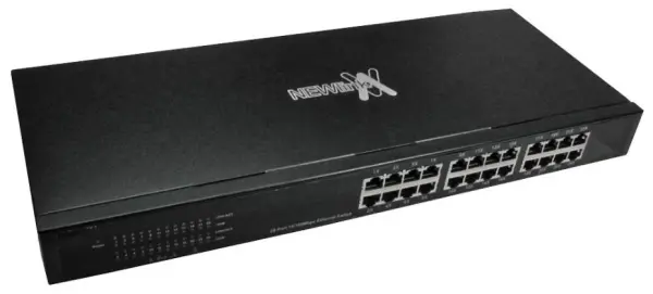 PRO SIGNAL 24-poorts Fast Ethernet Switch, 10/100Mbps