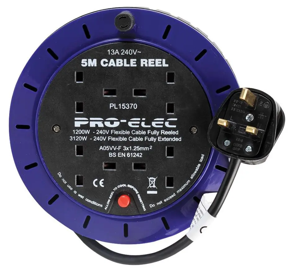PRO ELEC 4-Socket Cassette Extension Reel, 13A, 5m