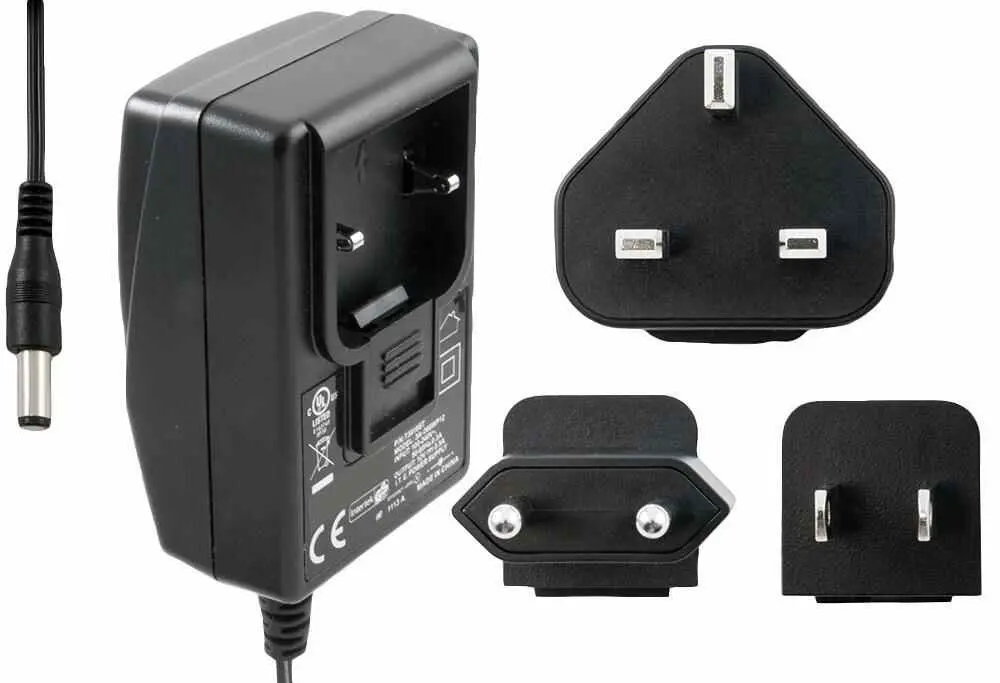 Stontronics Alimentatore 24V 750mA Plug and Go