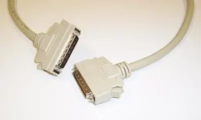 HiLo Cavo PRO SIGNAL a Mezzo Passo 50 Vie da D Plug a D Plug, 2m, Beige