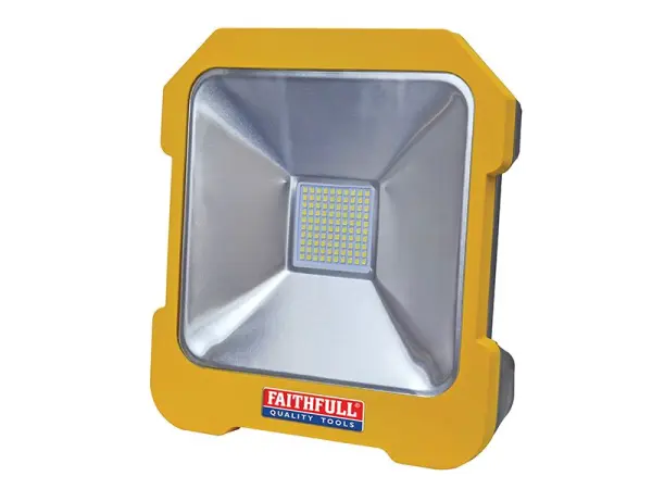Faithfull Power Plus 20W SMD LED Task Light with Power Take Off, 110V