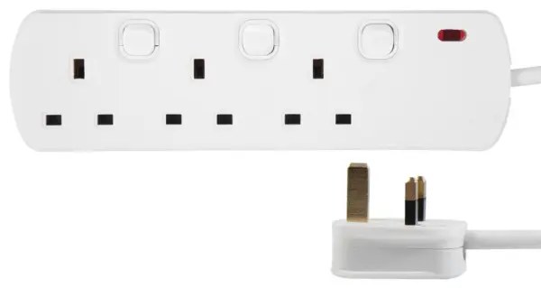 PRO ELEC - Kabel Sambungan Elektrik 3-Gang, 7.5m, Putih