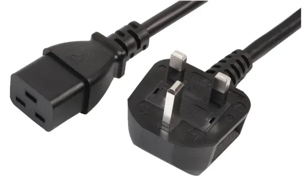 PRO ELEC Plug RA 13A go Ceadúnas Príomhlíne IEC C19, 16A, 2m, Dubh
