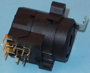 NEUTRIK - XLR / Jack Buchse 90 Grad mit Schalter