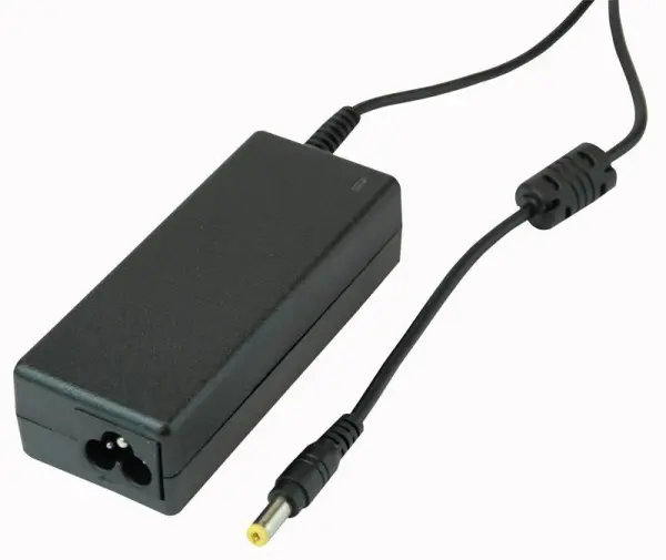 PRO ELEC 12V 5A 60W Power Supply with IEC C6 & 2.1mm Plug