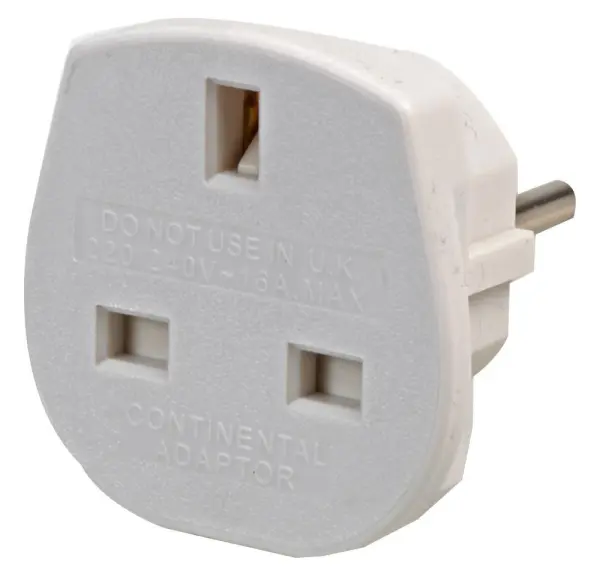 Adaptateur de voyage POWERCONNECTIONS UK vers Euro, 16 A, Blanc