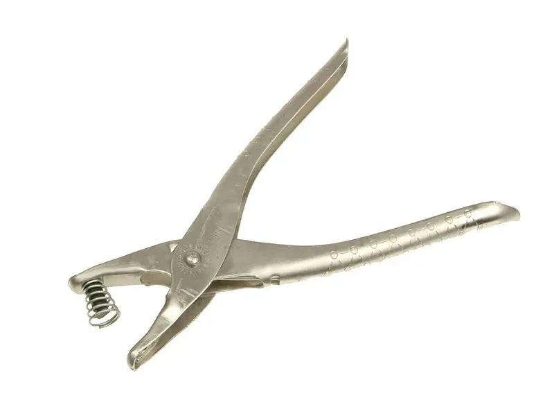 Maun - Penaik Kelengkapan Pejabat