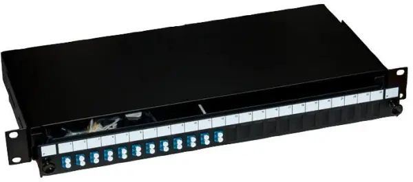 Panneau de brassage fibre optique 1U LC duplex 24 ports Connectix Cabling Syst