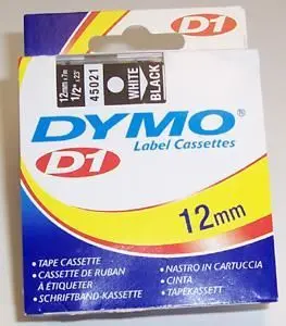 DYMO D1 標準ラベルテープ 12mm×7m 白字黒地