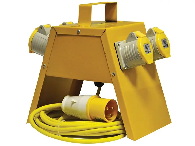 Boîte de distribution 4 voies Faithfull Power Plus 110V