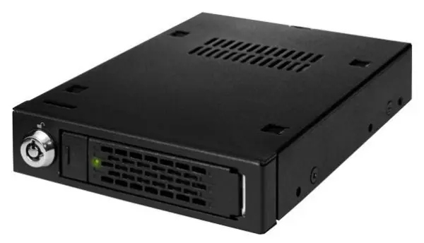 ICY DOCK ToughArmor 2.5in SATA HDD & SSD Mobile Rack for 3.5in Drive Bay