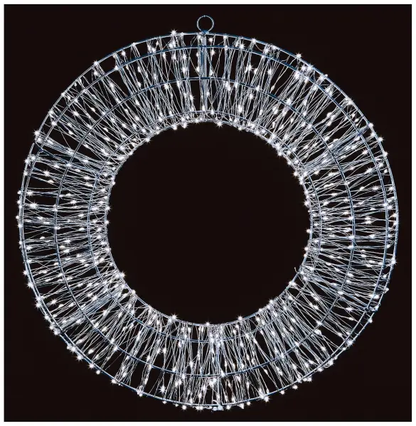Premier 45cm Silver Wreath with 600 White LEDs