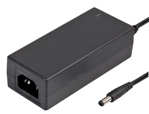 Fonte de Alimentação Desktop IDEAL POWER 12V 5A 60W, IEC C14, Plug 2.5mm