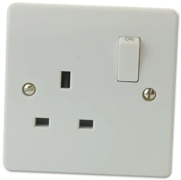 CLICK 1 Gang Switched Socket, 13A, White